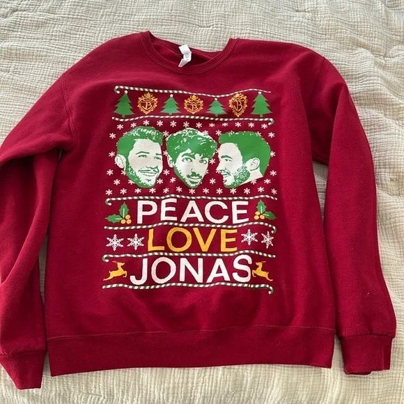 Peace Love Jonas 🎅🏻 Jonas brothers Christmas crew neck size medium - Picture 1 of 2